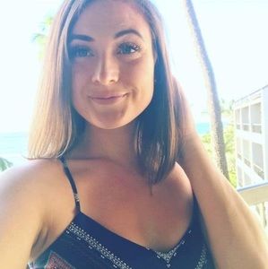 Meet your Posher, Kendall